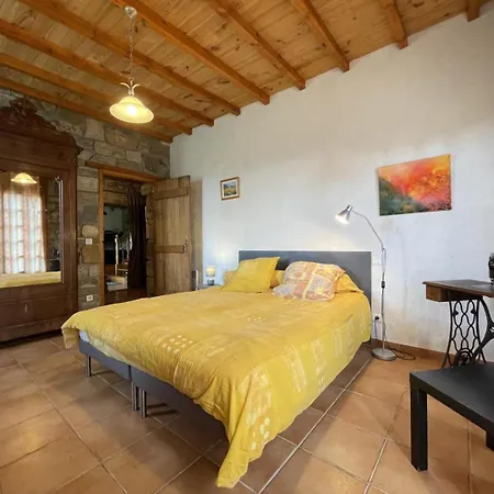 Сasa de vacaciones Labes Asson