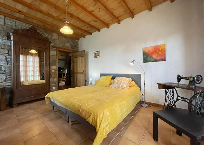 Сasa de vacaciones Labes Asson