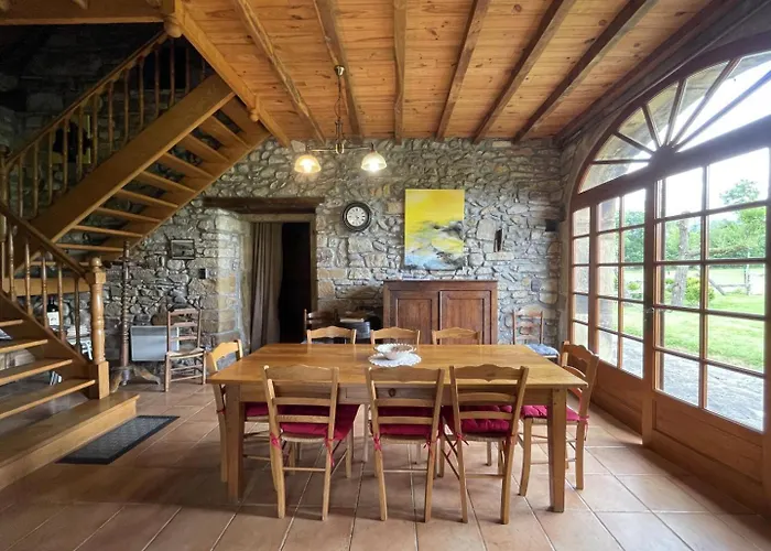 Сasa de vacaciones Labes Asson